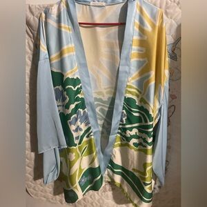 UO Colorful Short length Kimono